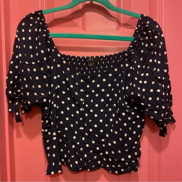 J. Crew Cropped Navy Polka Dot Top - Picture 4 of 7